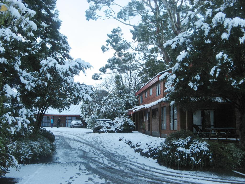 The Hobbit Motorlodge Ohakune Zewnętrze zdjęcie