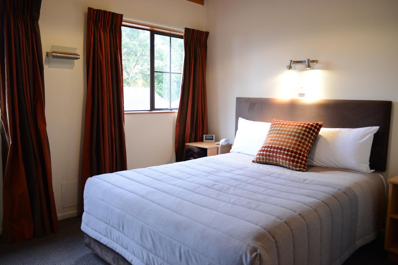The Hobbit Motorlodge Ohakune Zewnętrze zdjęcie